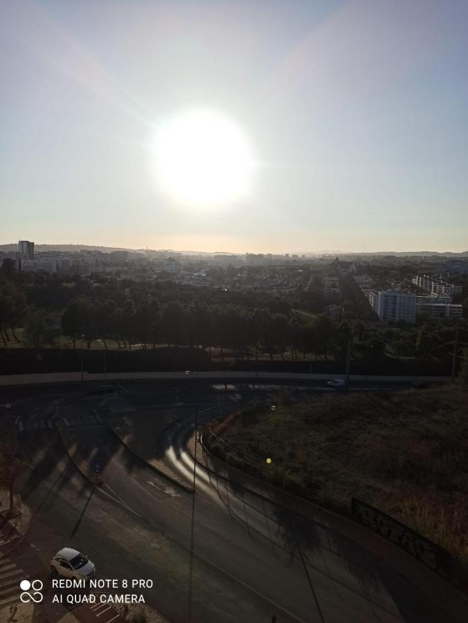 Lisbon At Your Doorstep - Bedrooms ภายนอก รูปภาพ